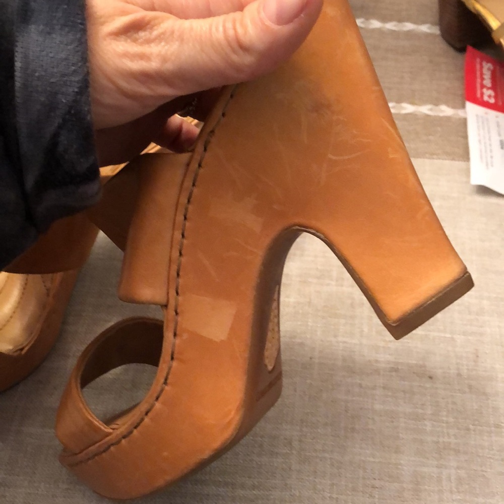 Born Crown Leather heels - Picture 6 of 12